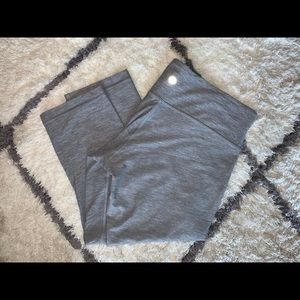Grey Lululemon Cropped Leggings